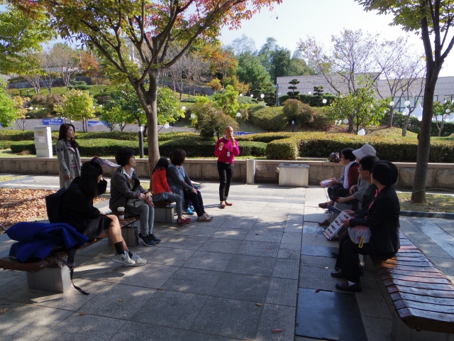 어느 가을날, 음악으로 수다를 떠는 ‘수다맨’을 만나다